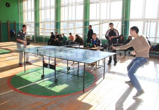 Излъчиха първенци по тенис на маса