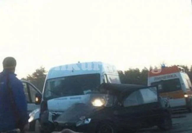 30-годишна жена загина на място заради поледица на пътя
