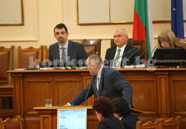 Явор Хайтов натисна Борисов с въпроси
