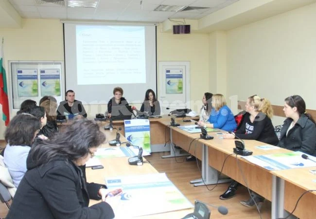 Черпиха с рибни деликатеси на пресконференция по проект