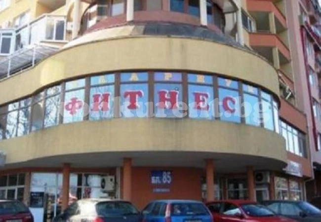 Бургаски батки разбиха луксозeн фитнес