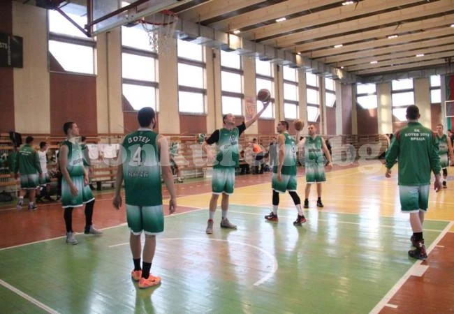 Ботев 2012 сгази Рапидо в столицата
