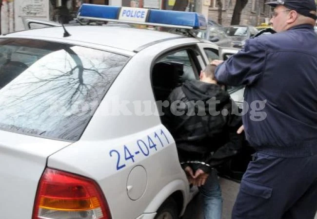 Стотина полицаи ловят Митко Бързото, напада светкавично столичанки
