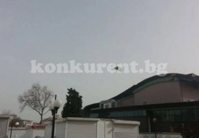 Свиреп ураган отнесе Поморие (СНИМКИ)