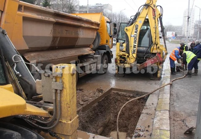 ВиК отстранява авария в централната част на Враца