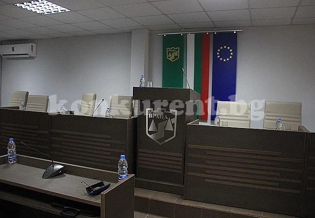 Сенаторите във Враца заседават извънредно в петък