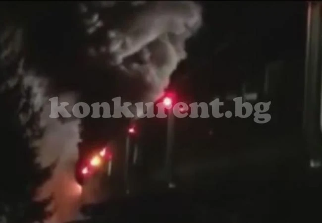 Влак размаза кола, уби шестима