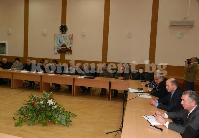 Проблем!Няма къде да пасат животните във Видин