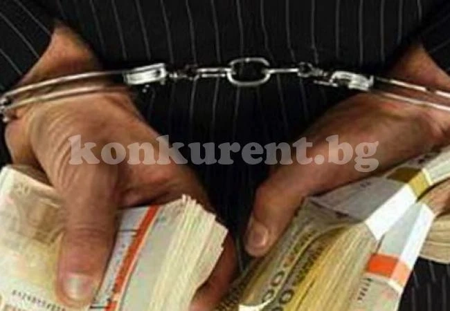 Разследват чиновници по сигнали за корупция