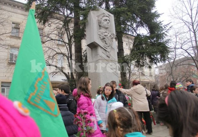 Във Враца отбелязват годишнината от гибелта на Васил Левски