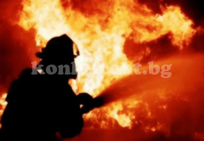 Горя фургон във Видин