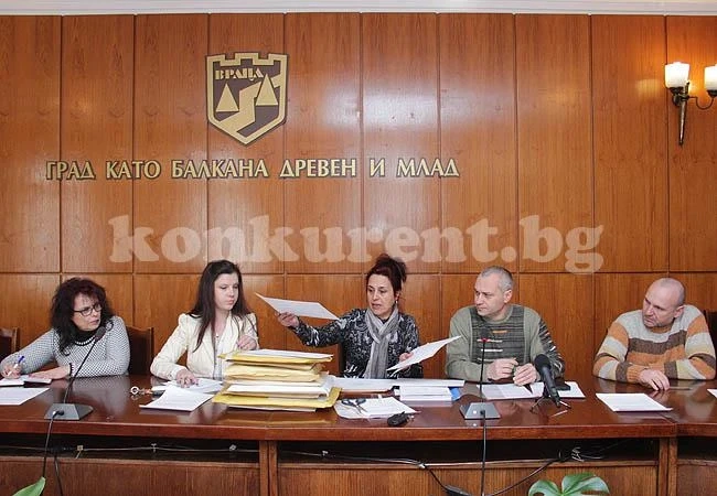 9 фирми наддават за обновяването на общински сгради