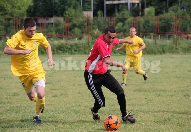 Едката и компания правят зрелищно реми в Кунино