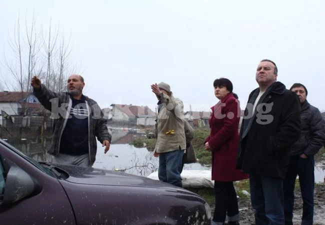 Започна отводняването на „Нов път“ във Видин