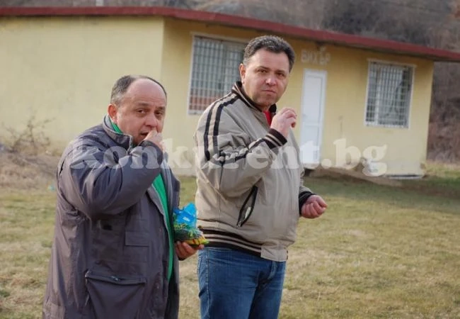 Секретар на община шпионира противник