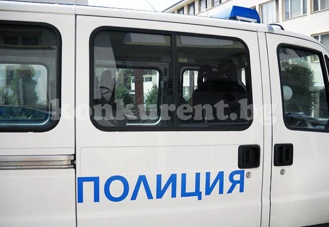 Намериха амфети в холна секция 