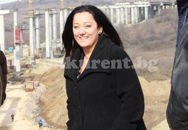 Лиляна Павлова предпочете „Чайка“ /Обновена/