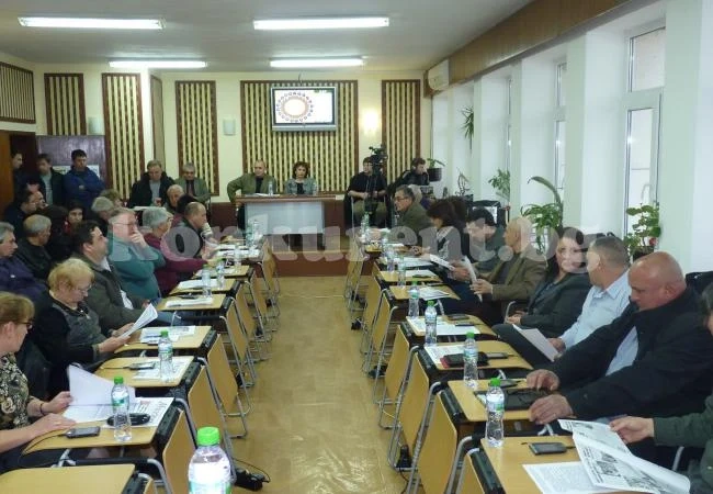 Мездра пак остана без кмет