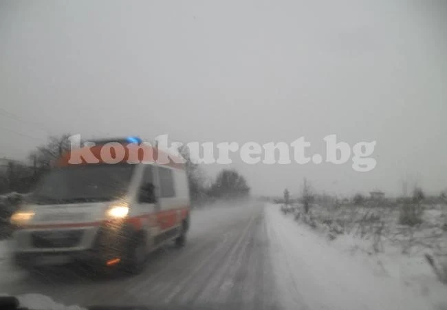 Момиче пострада тежко при верижна катастрофа край Монтана