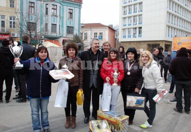 Управници дават купи в авторали