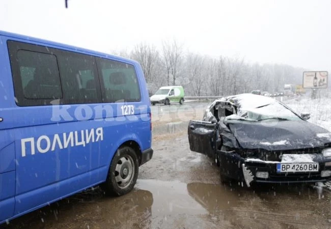 Момичето, което пострада снощи край Монтана, е в критично състояние