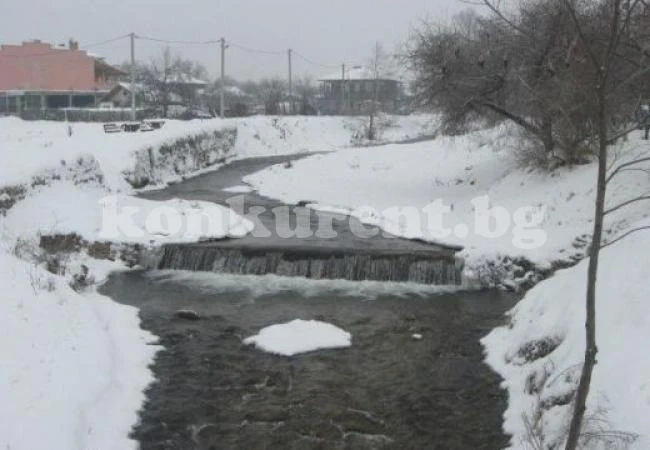 Речните нива в цялата страна ще продължат да се повишават