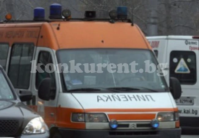 Мъж почина след падане в комин