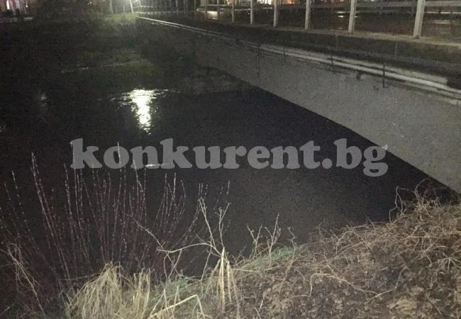 Скът покачва опасно нивото си при Мизия/Снимки/