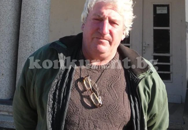 Обвиниха кмета на Долна Кремена, че е застрелял куче