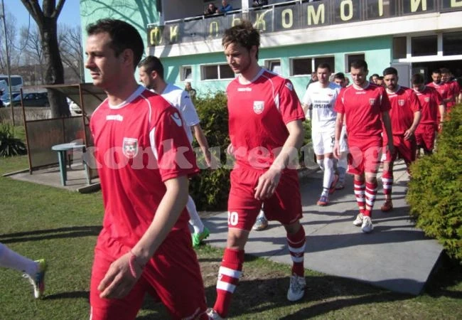 Ботев /Вр/ се стяга за успех и в Бургас
