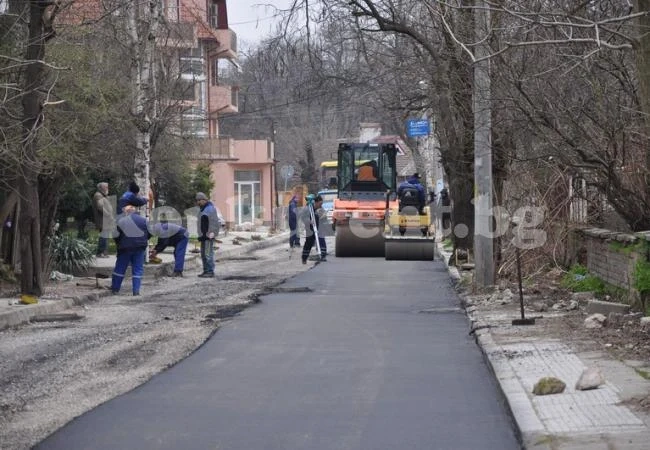 Започна асфалтирането на улици във Видин
