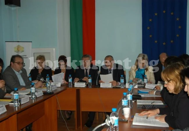 Петима губернатори създадоха съвет за регионална политика