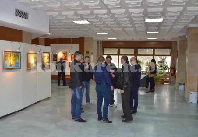 Сенатор подреди изложба