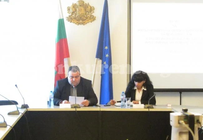 Умуват за интеграцията на ромите във Врачанско