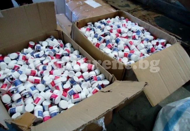 Удар на митницата: Спипаха хапчета за \