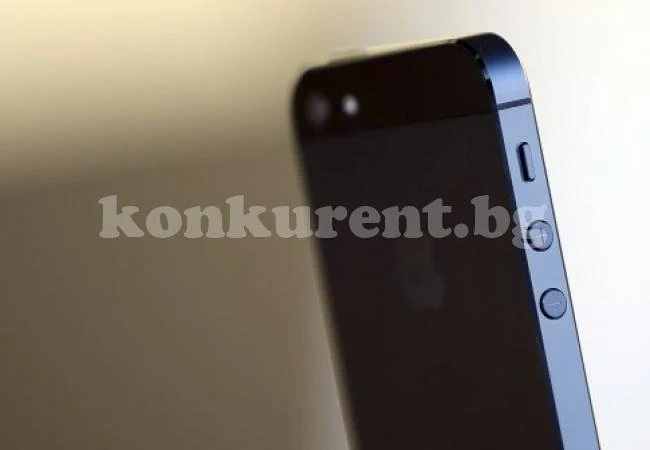 Майка купи iPhone на сина си, но го накара да подпише договор
