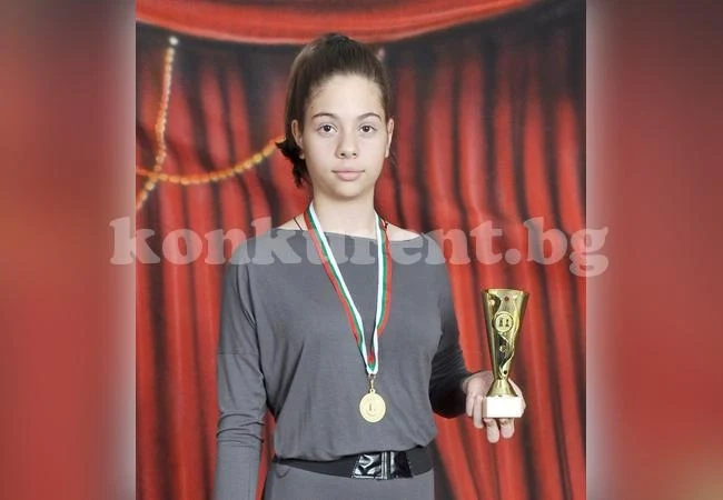 Ева Обесникова взе титла на шах в Сочи