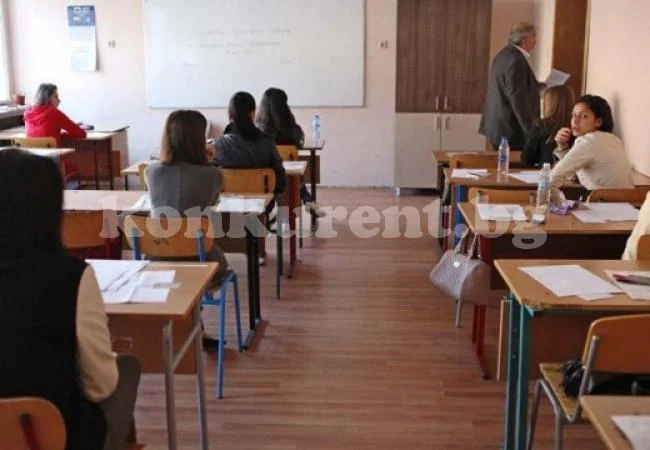 Задължително видеонаблюдение на матурите от тази година