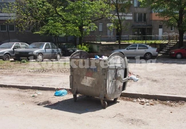 Всички контейнери за боклук във Видин са налице