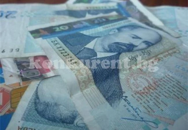 Увеличават пенсиите с 2% догодина