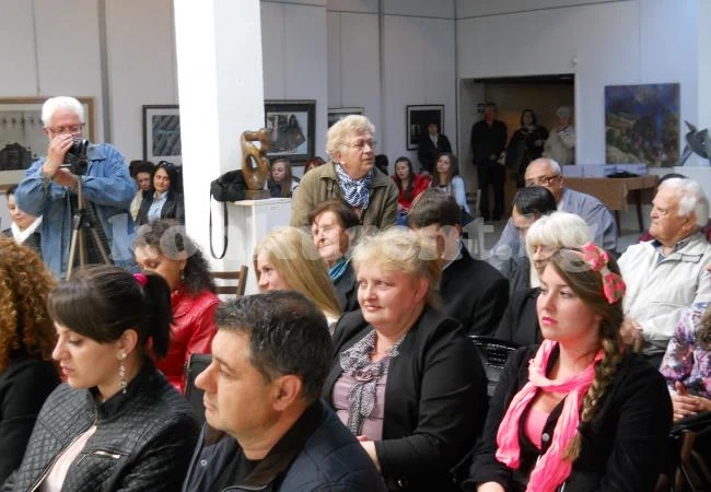 Младежите от ГЕРБ Враца изказаха признателност към врачанския писател Илиян Нисторов