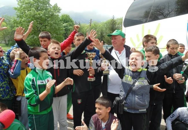 Четата на Саки се върна с куп трофеи от Франция
