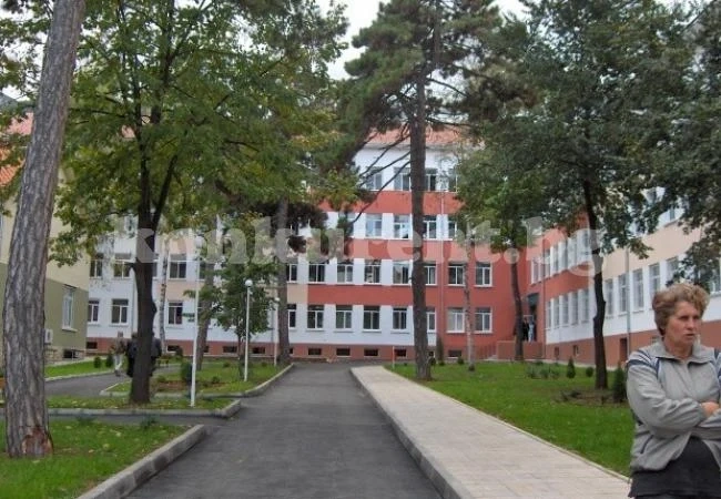 През юни се разплита казусът с шефа на болницата във Враца