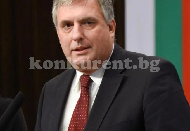 Спират надбавките на родители, ако не живеят с децата си