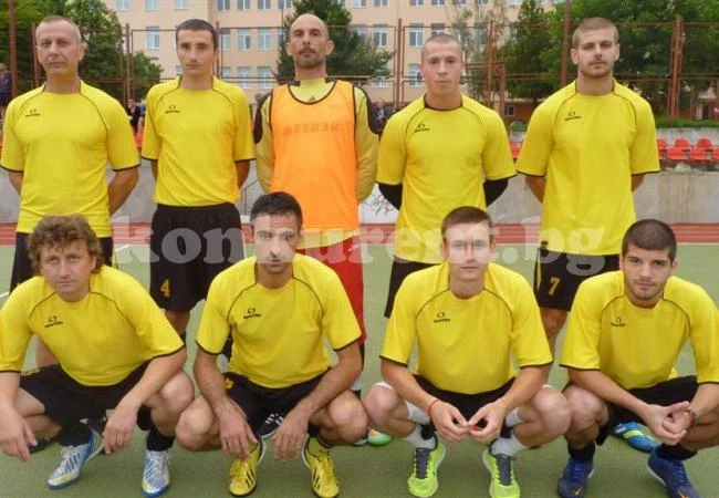 ВиК и Пчелна майка стигнаха до Топ 8 на турнира в Мездра