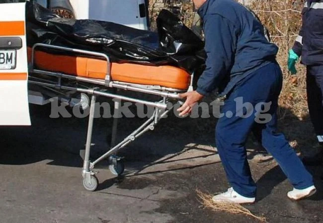 Кръв на 1 май! Син преби до смърт родния си баща