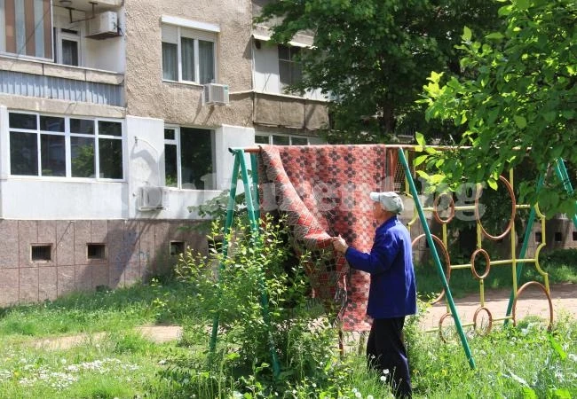 Кметът на Враца награждава най-големите чистници в града