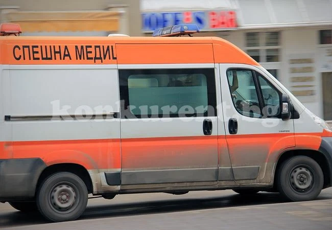 Линейка с повален от инфаркт пациент се запали!