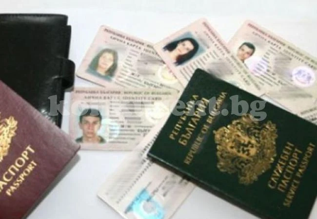 Опашки в страната, над 1 милион лични документи изтичат тази година