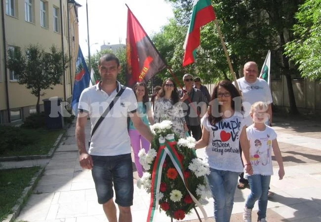 Патриоти от Враца и Мездра почетоха 6 май